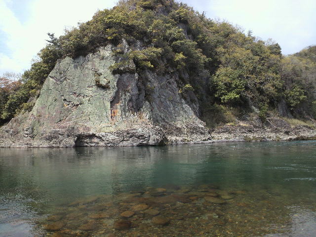 長良川岩山